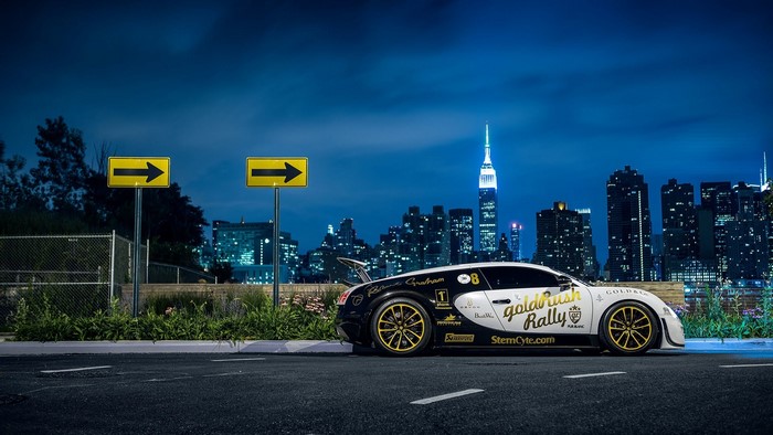 Bugatti Veyron Super Sport in New York City at Night