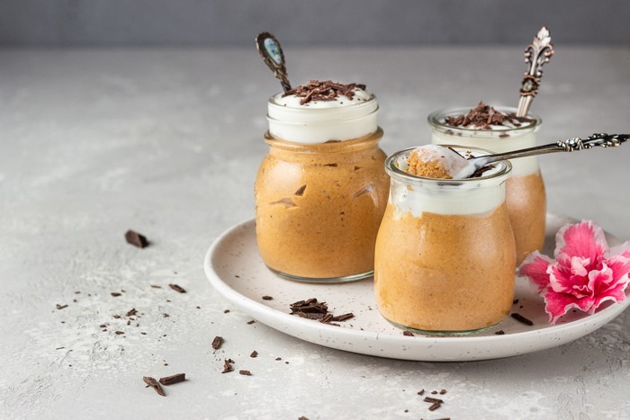 Desserts in jars with chocolate shavings