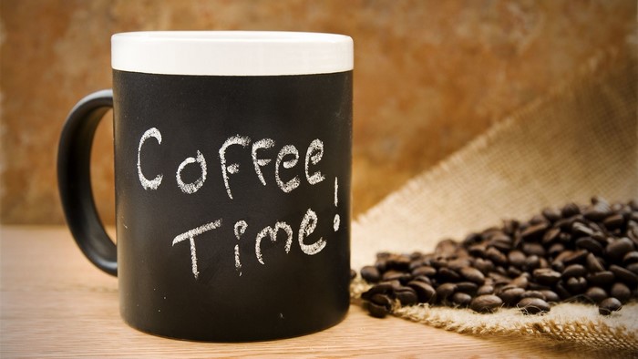 Black coffee mug with "Coffee Time!" written in chalk