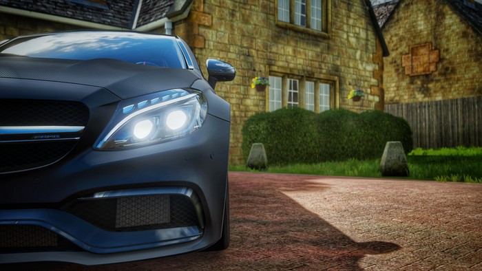Mercedes-Benz C63 AMG in Forza Horizon 4