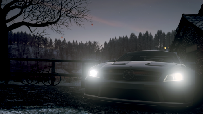 Mercedes AMG in Forza Horizon 4 at dusk