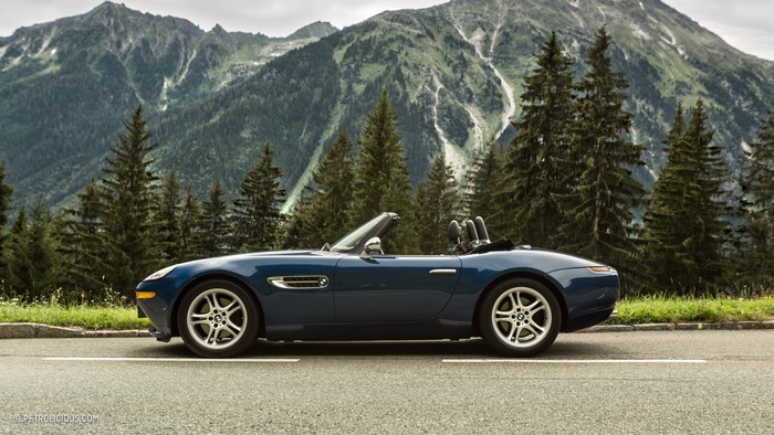 Blue BMW Z8 convertible in the Alps
