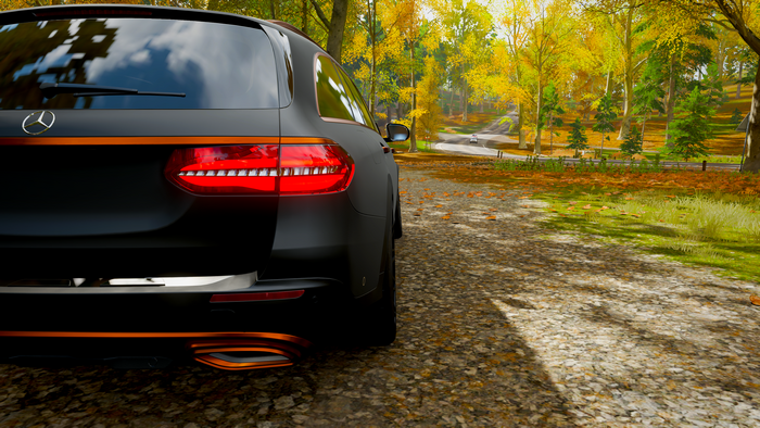 4K Mercedes-Benz E-Class in Forza Horizon 4
