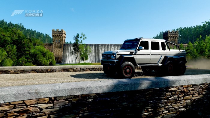 Mercedes-Benz G63 AMG 6x6 in Forza Horizon 4