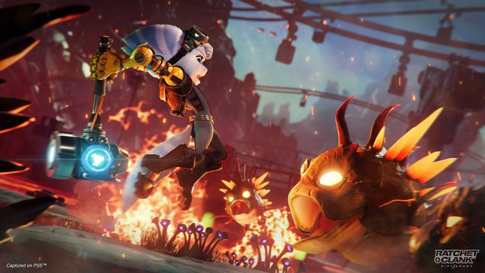 Rivet fighting creatures in Ratchet & Clank 4K