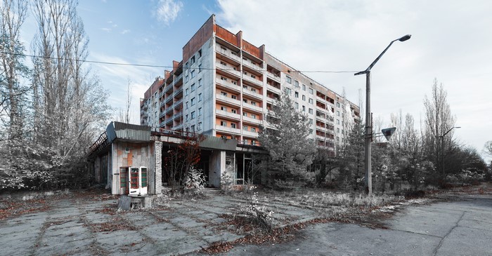 Abandoned block of flats in Pripyat, Chernobyl