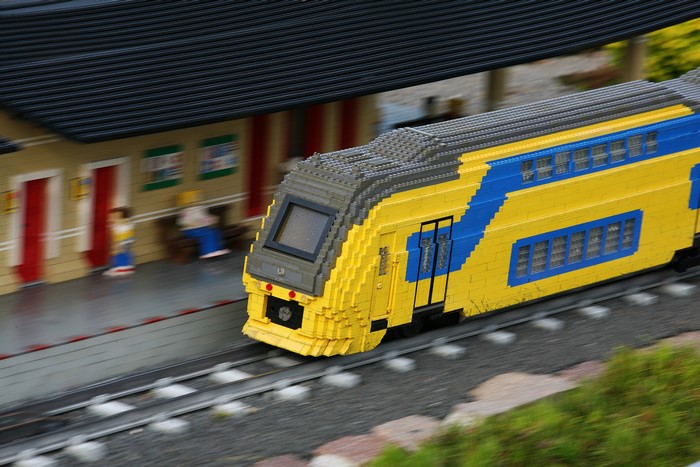4K LEGO train at a station