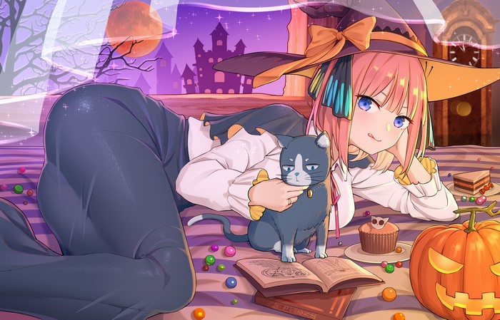 Nakano Nino from 5-toubun no Hanayome in Halloween costume