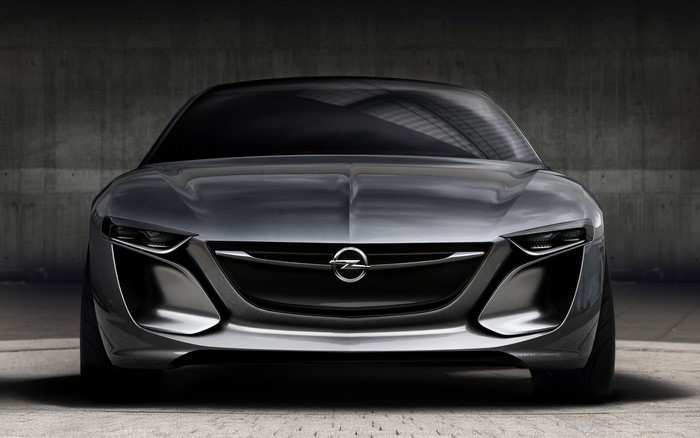 Opel Monza concept car front view