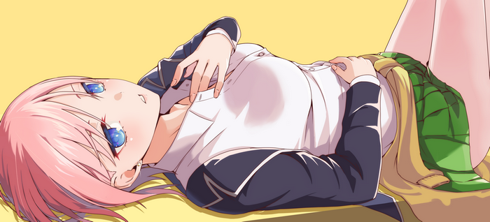 Nakano Ichika from 5-toubun no Hanayome lying down