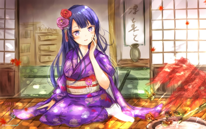 Tamao Tomoe in a purple kimono with flowers