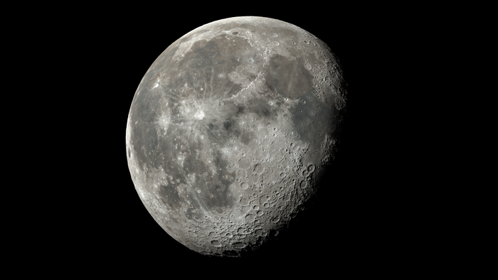 4K Moon in Space