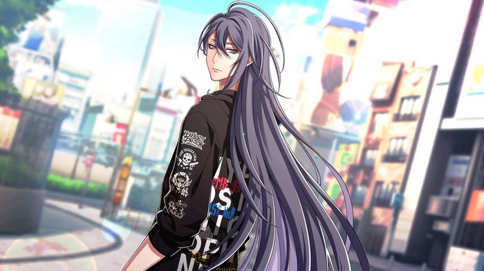 Jakurai Jinguji in a black hoodie on a city street