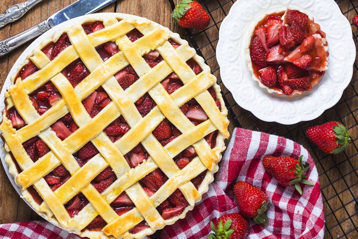 Strawberry Pie with Lattice Crust