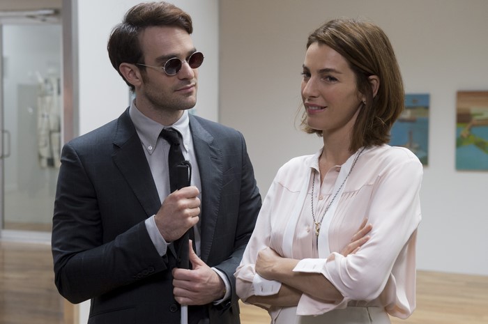 Matt Murdock and Vanessa Marianna in an Art Gallery