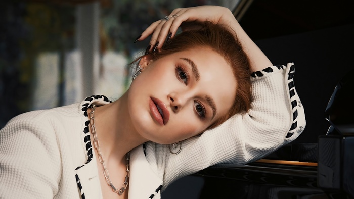 Madelaine Petsch 4K