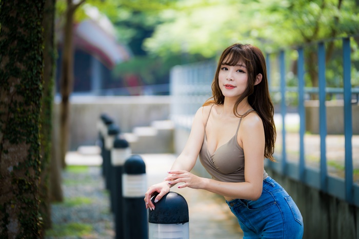 Asian Woman with Brunette Hair in 4K