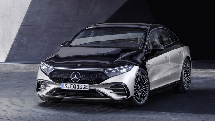 Mercedes-Benz EQS 4K Electric Luxury Car