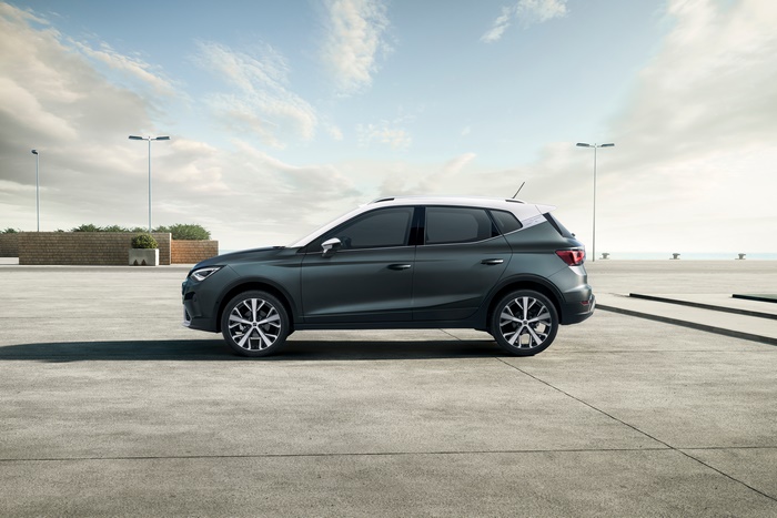 Seat Arona 4K Compact Car