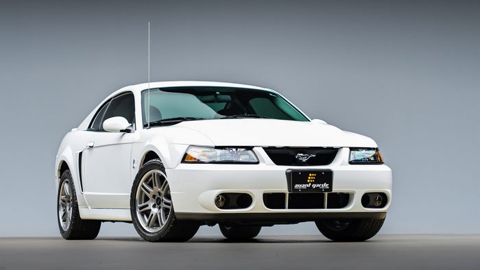 2004 Ford Mustang SVT Cobra Coupe