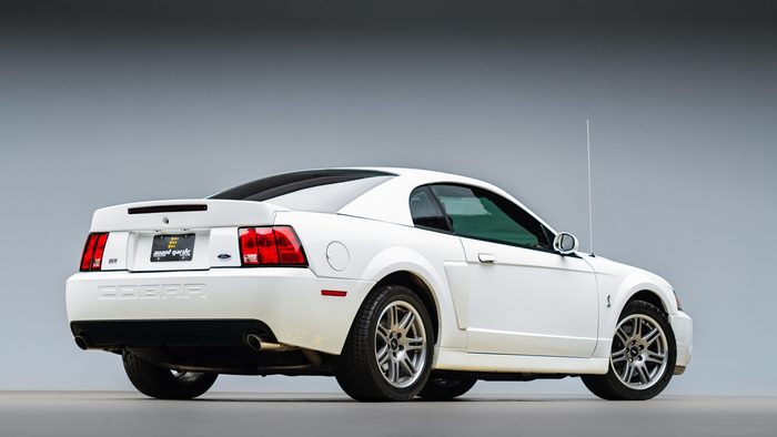 2004 Ford Mustang SVT Cobra Coupe