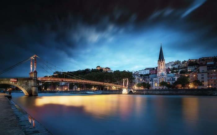 Pont Bonaparte bridge over the Saône river in Lyon, France