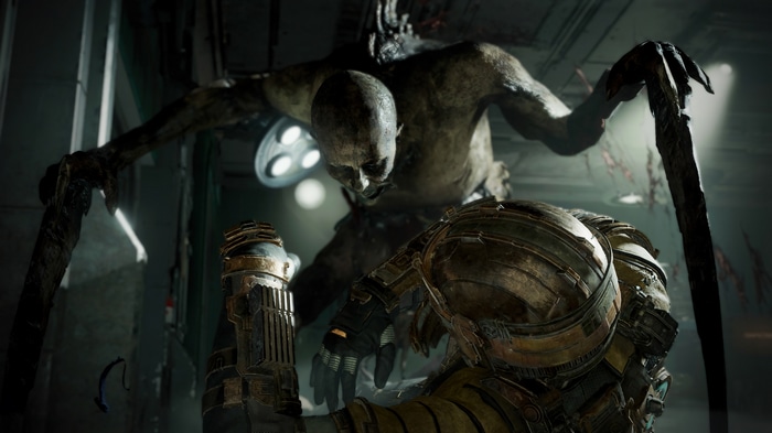 Dead Space Necromorph attacks Isaac Clarke