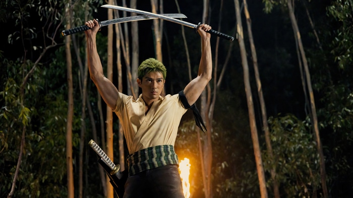 Roronoa Zoro with Katanas in One Piece 4K