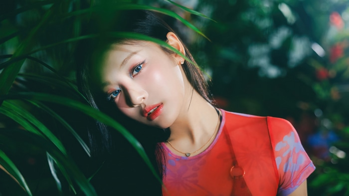 Ningning from Aespa in "Better Things" 4K