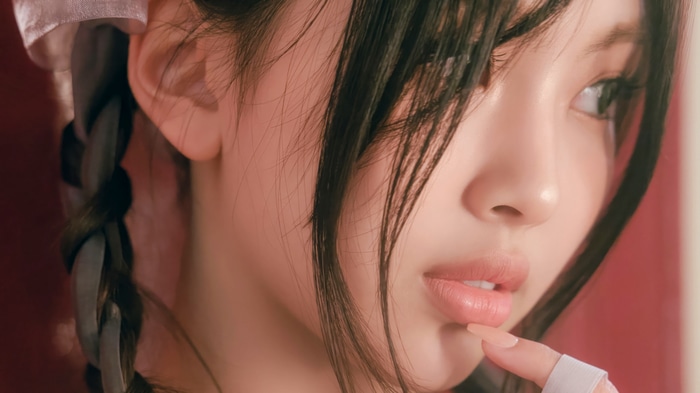 Hyein from NewJeans in 4K