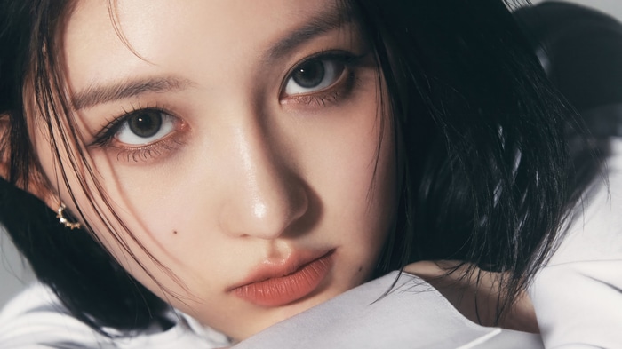 IVE Gaeul close-up portrait 4K