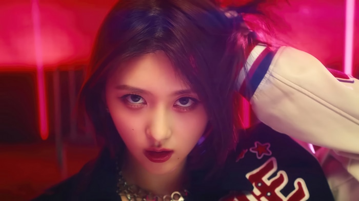 Leeseo from IVE in Kitsch 4K