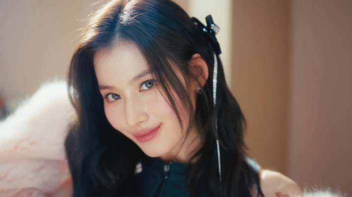 Sana from TWICE in 4K