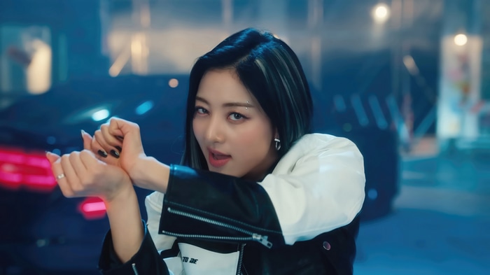 Jihyo from TWICE in 4K