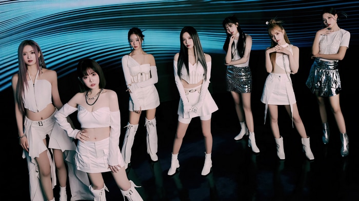 Cherry Bullet members on a runway 4K