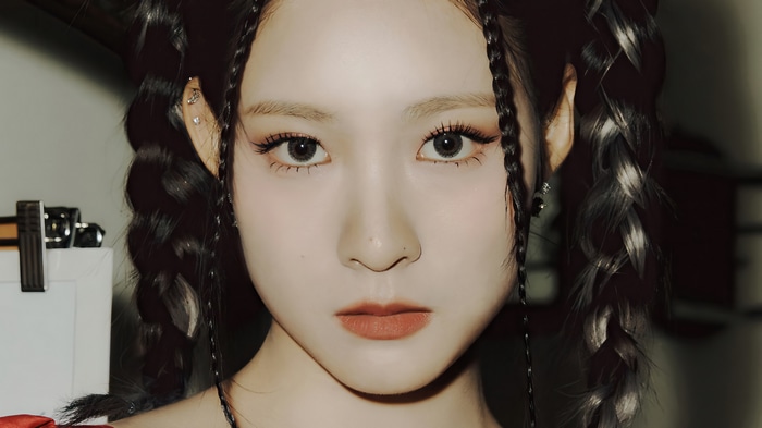 Remi from Cherry Bullet in 4K