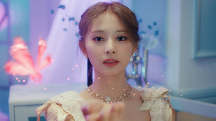 Chou Tzuyu of TWICE in 4K