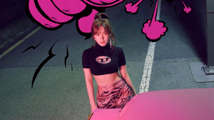Wendy from Red Velvet in a black crop top