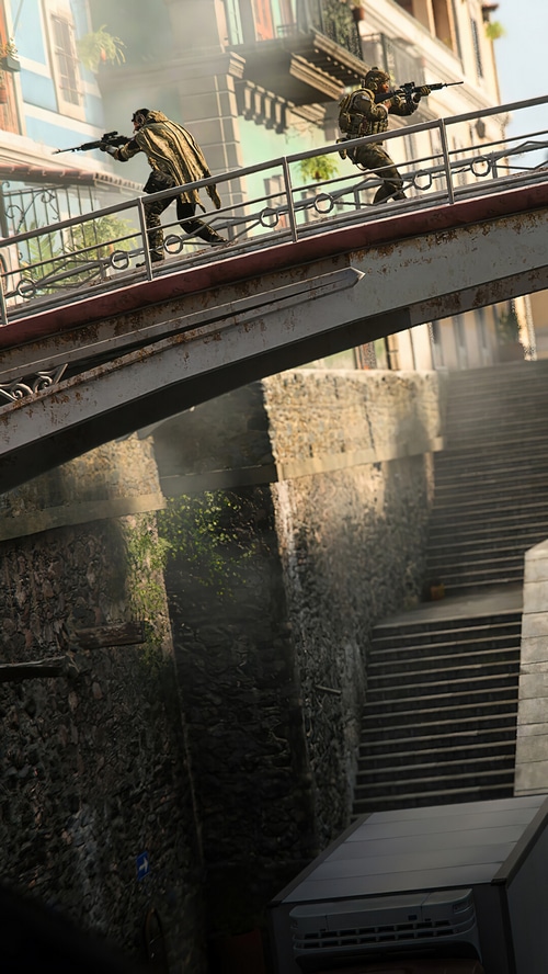 Call of Duty: Modern Warfare II soldiers on a bridge