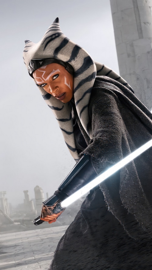 Ahsoka Tano with White Lightsaber