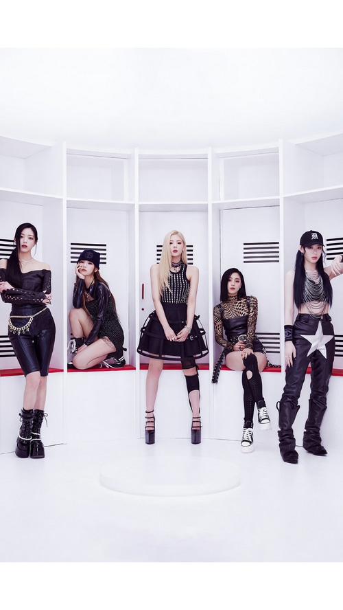 ITZY members in a locker room concept