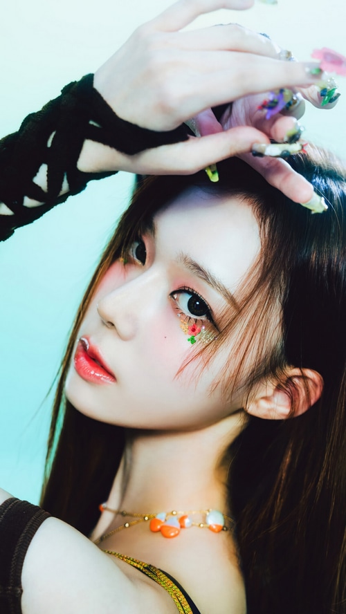 Aespa Winter with Glittery Makeup and Ornate Nails