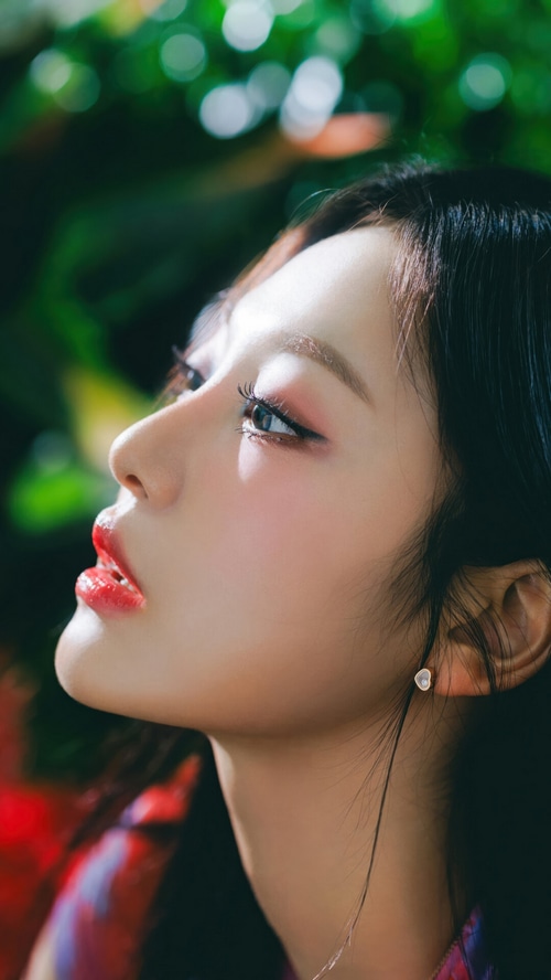Ningning from Aespa in profile