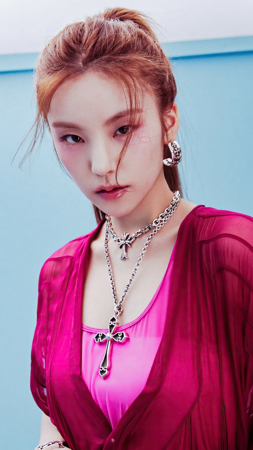 Yeji from ITZY with cross necklaces