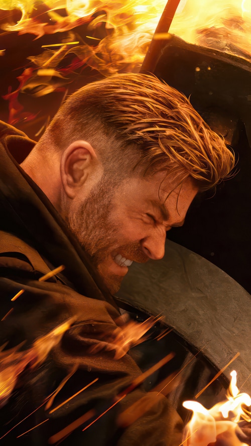 Chris Hemsworth in Extraction 2