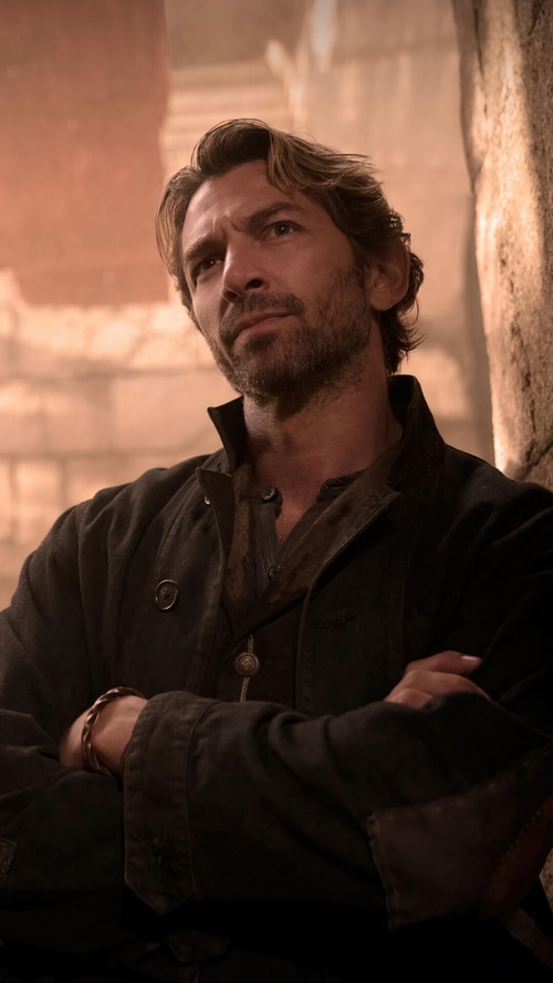 Michiel Huisman in Rebel Moon