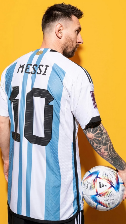 Lionel Messi wearing Argentina jersey with number 10