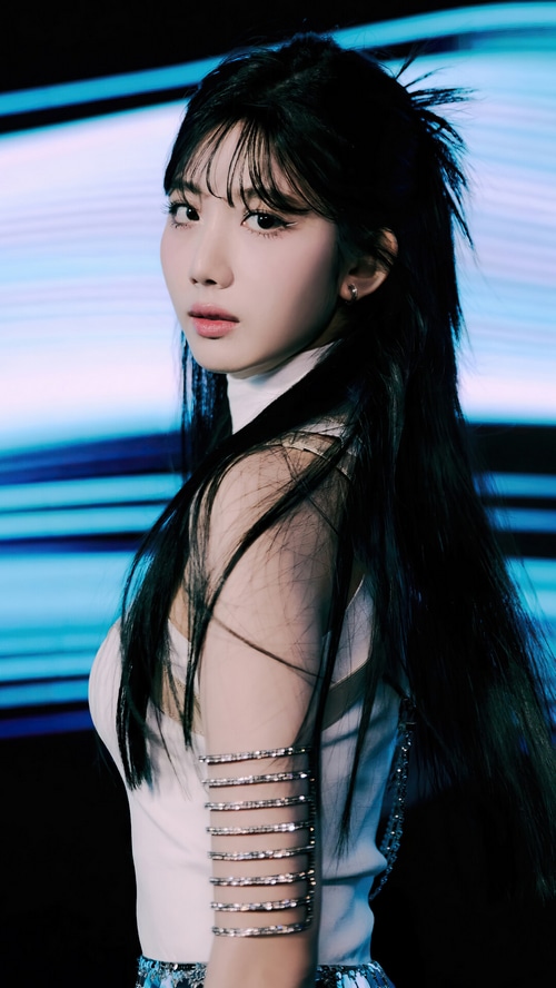 Cherry Bullet Yuju in White Top and Arm Cuffs