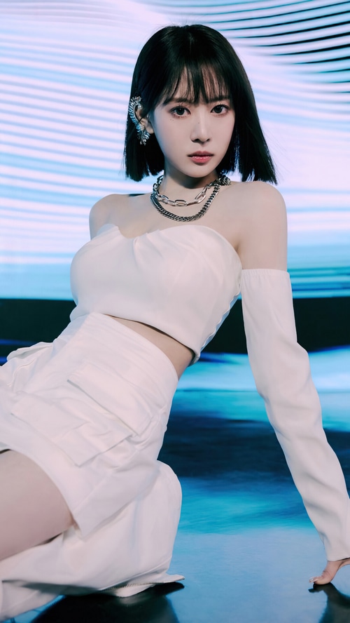 Cherry Bullet Bora in white outfit