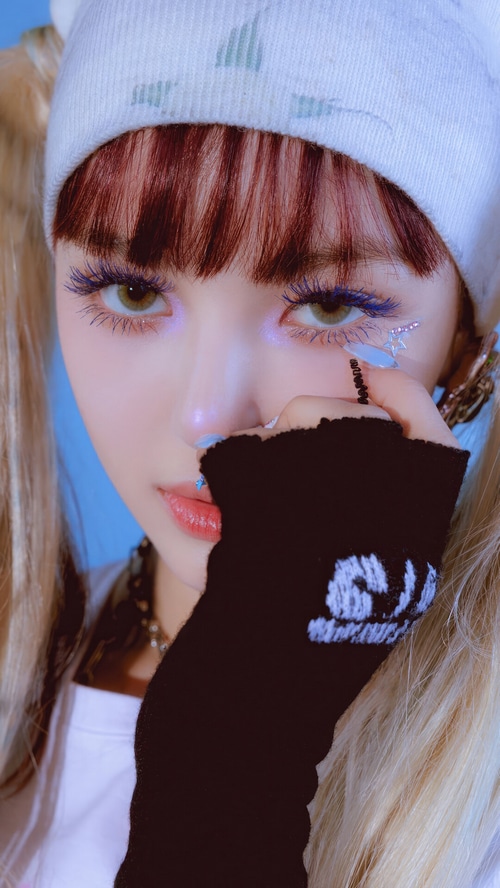 Danielle 다니엘 Danielle Marsh Mo Jihye 모지혜 NewJeans